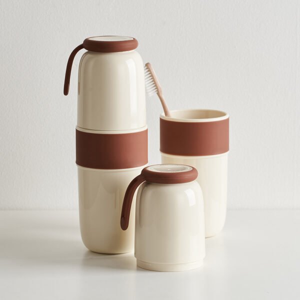 Travel Wash Cup in Cream Style - Image 2