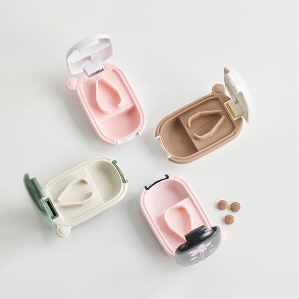 Portable Pill Cutter and Storage Box - Image 2